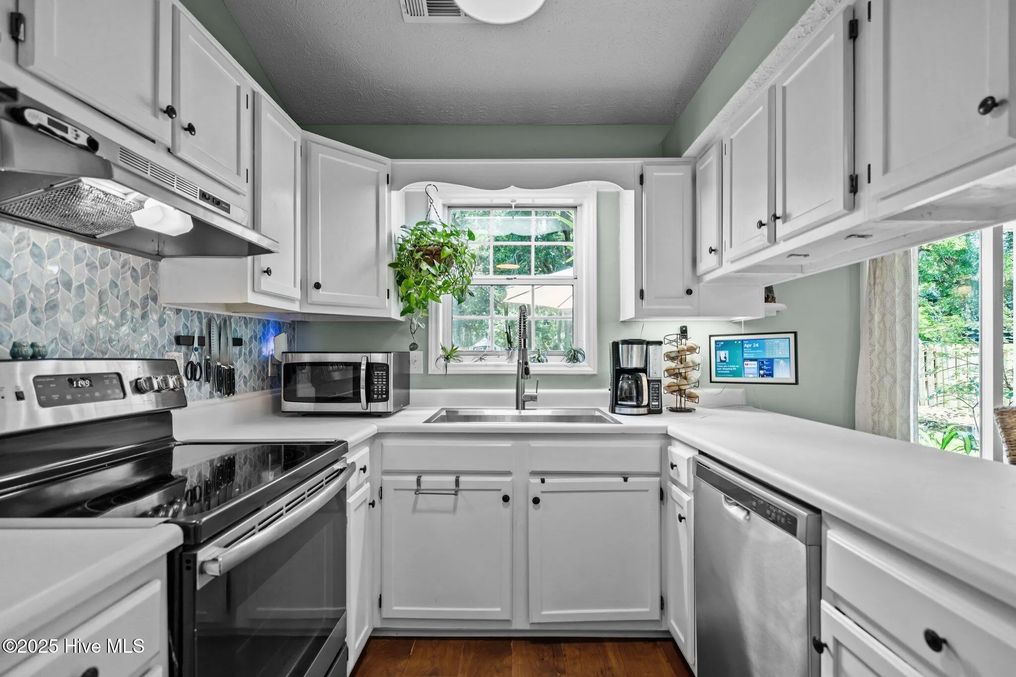 Wilmington, North Carolina 28409, United States, 3 Bedrooms Bedrooms, ,2 BathroomsBathrooms,Residential,Active,115899