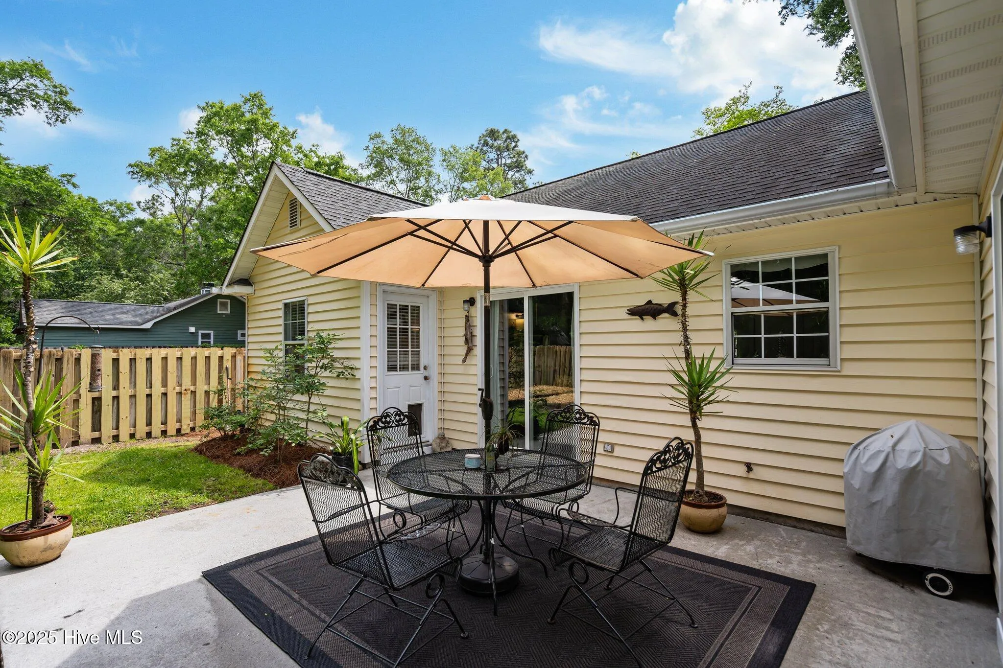 Wilmington, North Carolina 28409, United States, 3 Bedrooms Bedrooms, ,2 BathroomsBathrooms,Residential,Active,115899