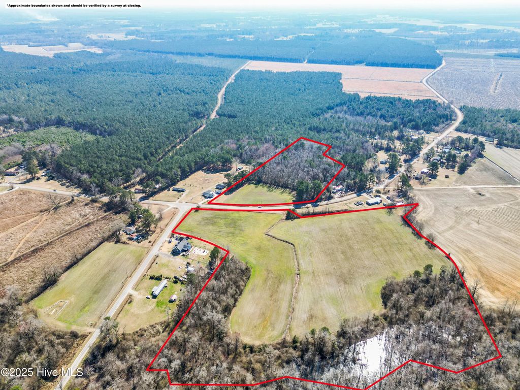 Photo of 24 Bay Road, Wallace, NC 28466 (MLS # 100491988)