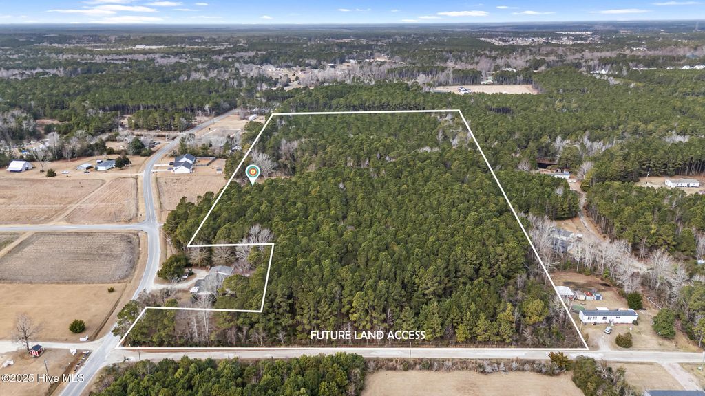 Photo of 711 Belt Road, Hampstead, NC 28443 (MLS # 100487721)