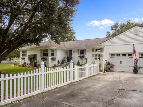 2867 Easy Street Newport NC 28570