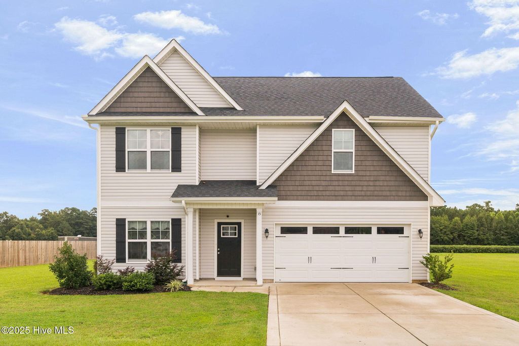Photo of 8 Sanford Lane, Dunn, NC 28334 (MLS # 100525347)