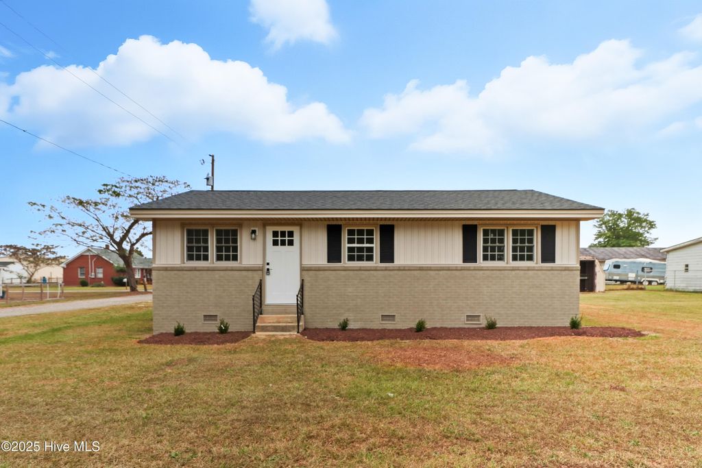 Photo of 156 Short Street, Goldsboro, NC 27530 (MLS # 100535777)