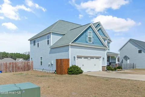 MLS: 100494736
