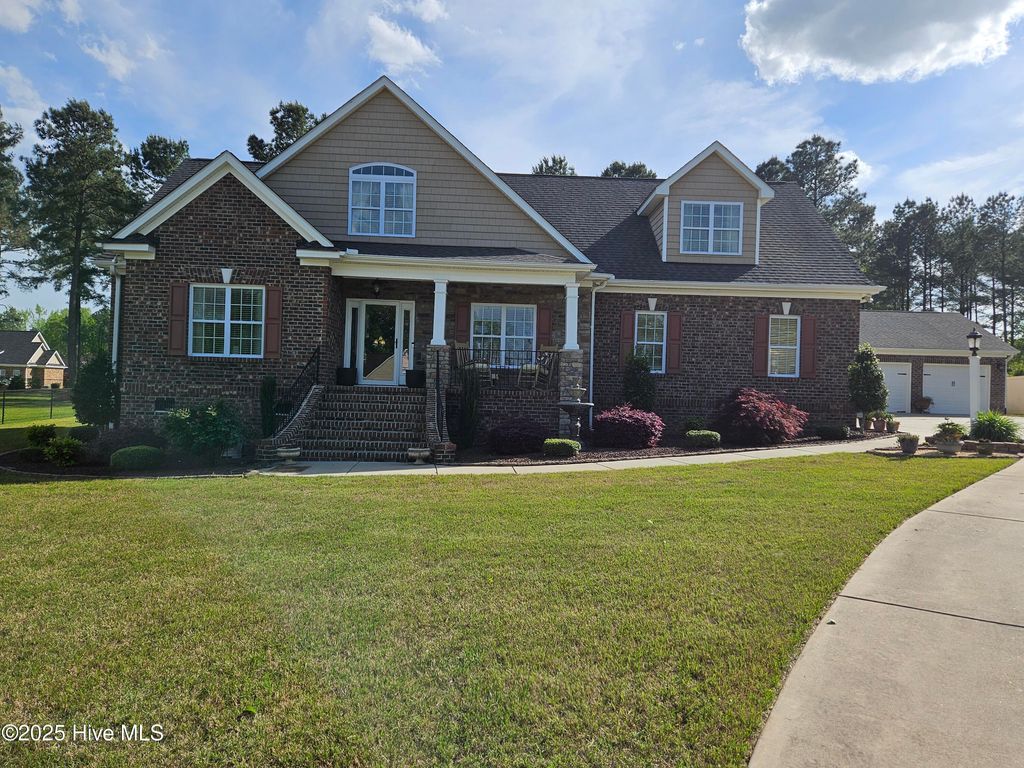 Photo of 1655 Kingfisher Court, Nashville, NC 27856 (MLS # 100501480)