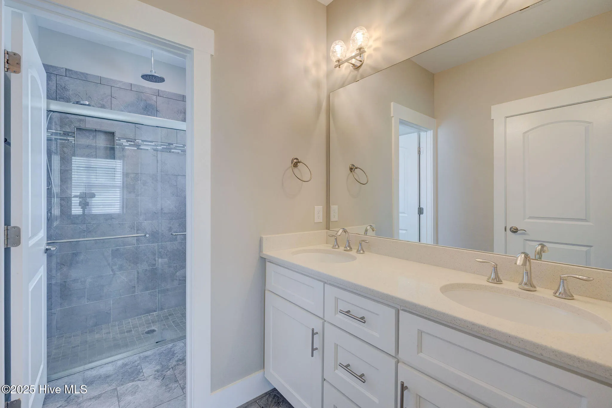 Burgaw, North Carolina 28425, United States, 3 Bedrooms Bedrooms, ,2 BathroomsBathrooms,Residential,Active,173674