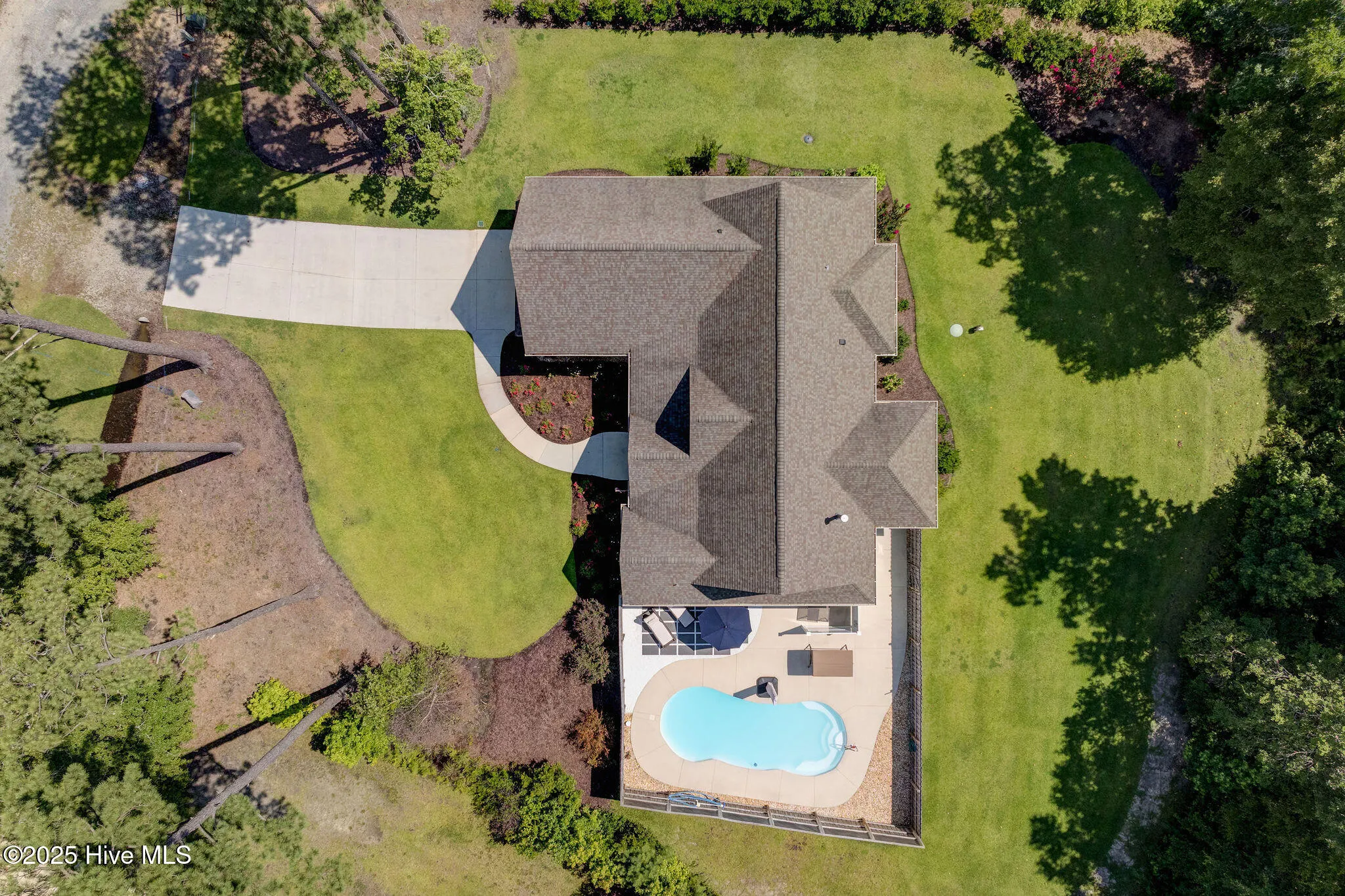 Burgaw, North Carolina 28425, United States, 3 Bedrooms Bedrooms, ,2 BathroomsBathrooms,Residential,Active,173674