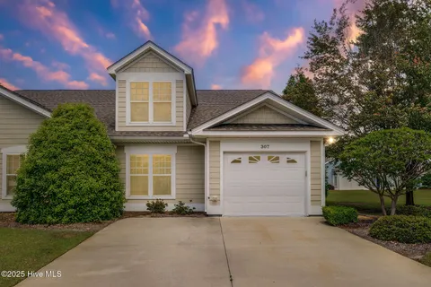 307 Sweetwater Cove, Newport, NC 28570 - #: 100506786