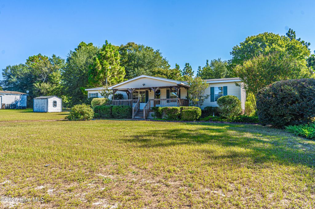 Photo of 113 Holly Place, West End, NC 27376 (MLS # 100530661)