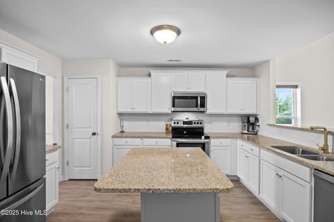 Tiny photo for 640 Aria Lane, Hubert, NC 28539 (MLS # 100535505)
