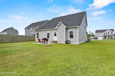 Tiny photo for 640 Aria Lane, Hubert, NC 28539 (MLS # 100535505)