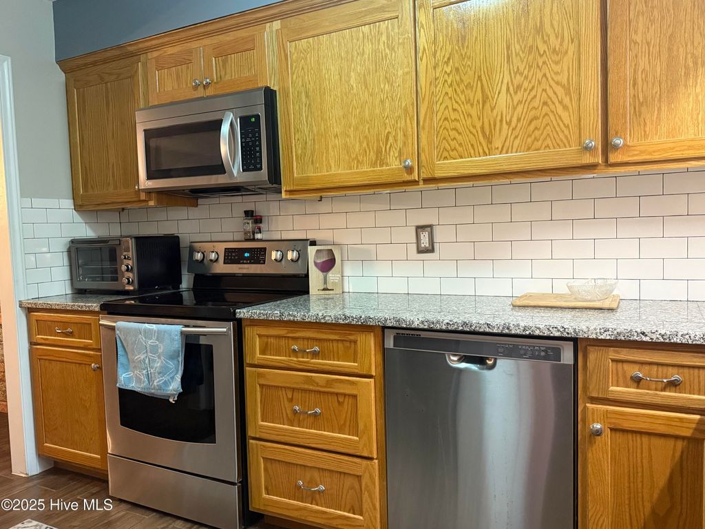 Photo of 1222 Ash Circle, Greenville, NC 27858 (MLS # 100536037)