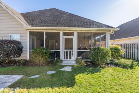 A home in Sneads Ferry