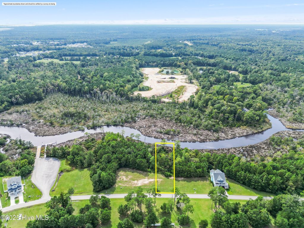 Photo of 240 Kings Creek Crossing, Holly Ridge, NC 28445 (MLS # 100529216)