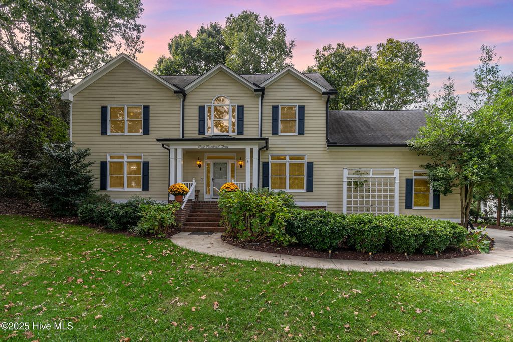 Photo of 503 Neuse Ridge Drive, Clayton, NC 27527 (MLS # 100535417)