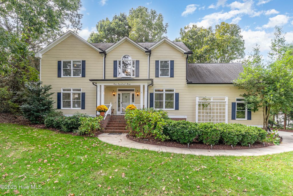 Photo of 503 Neuse Ridge Drive, Clayton, NC 27527 (MLS # 100535417)