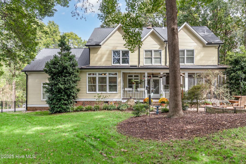 Photo of 503 Neuse Ridge Drive, Clayton, NC 27527 (MLS # 100535417)