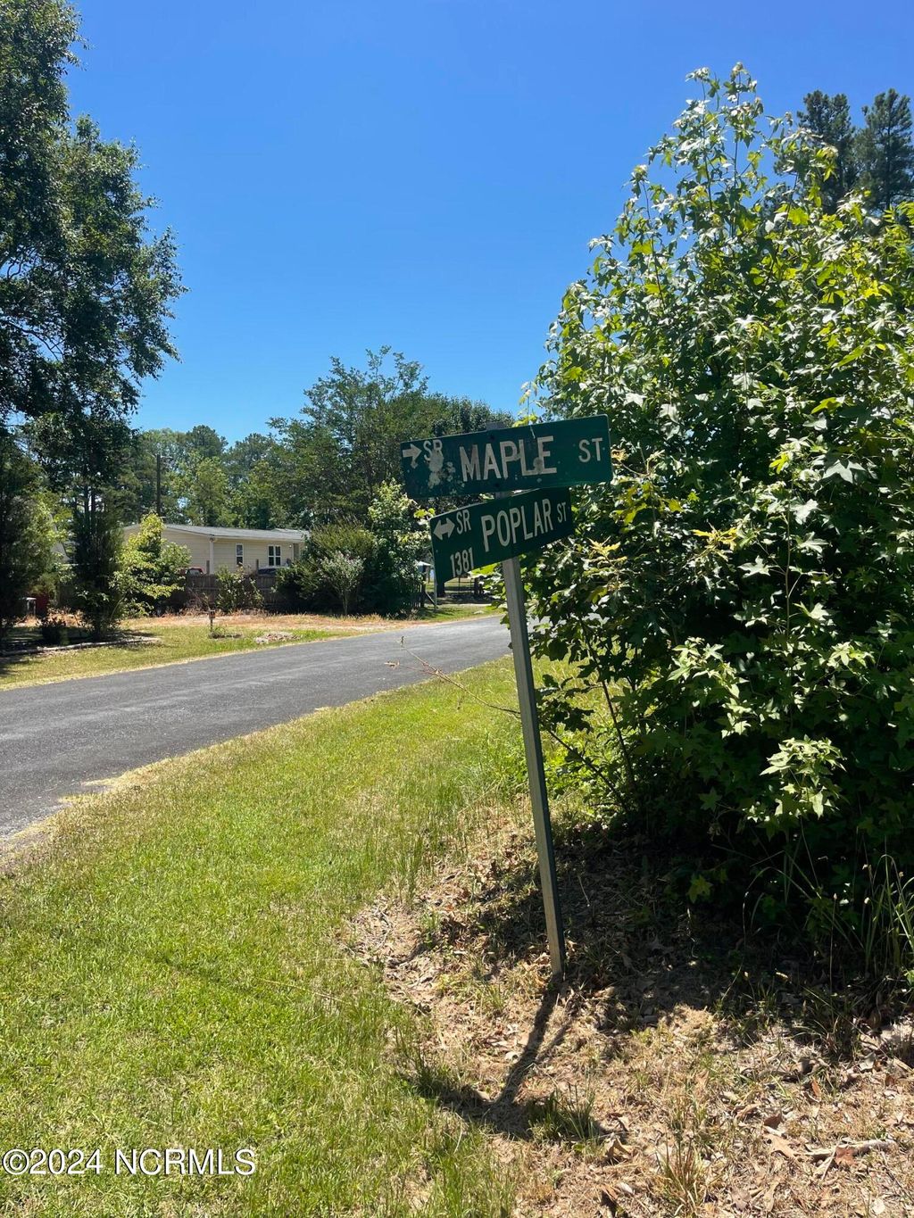 Photo of 000 Poplar Street, Hertford, NC 27944 (MLS # 100452030)
