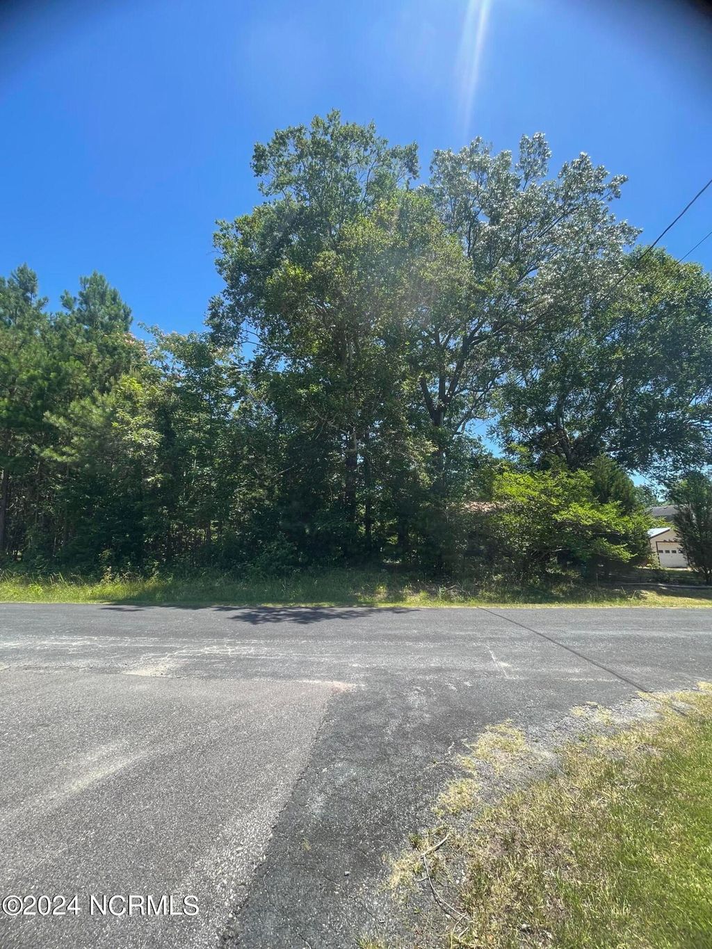 Photo of 000 Poplar Street, Hertford, NC 27944 (MLS # 100452030)