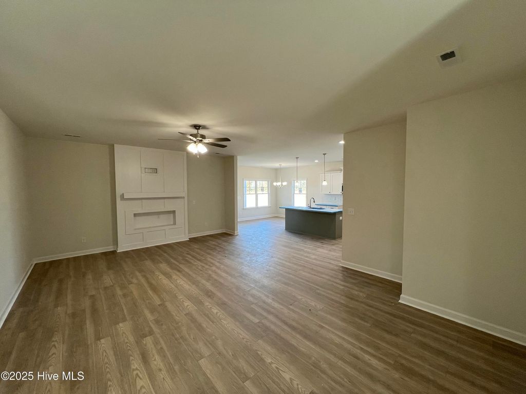 Photo of 303 Creeks Edge Drive, Pikeville, NC 27863 (MLS # 100532203)