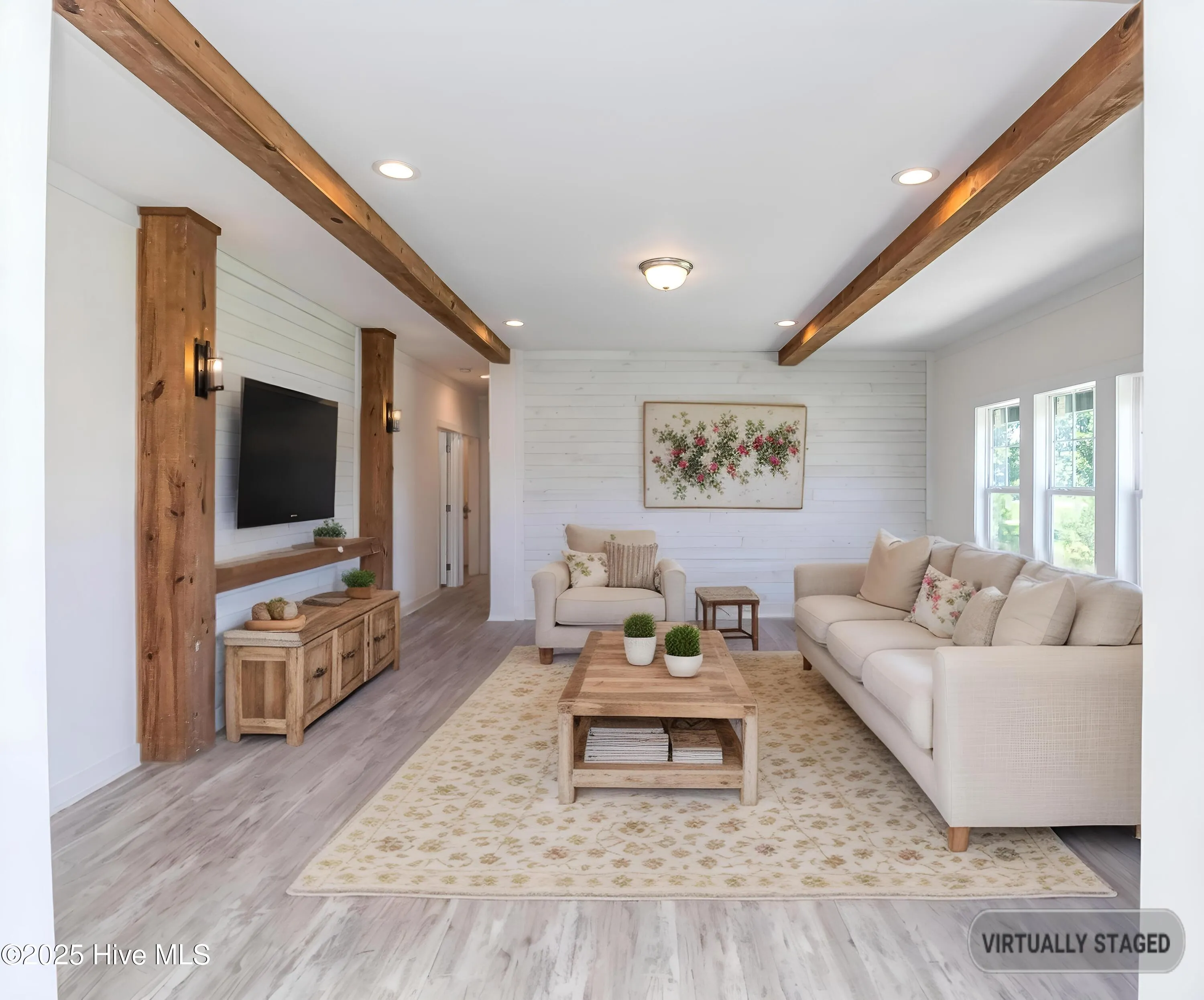 Farmville, North Carolina 27828, United States, 3 Bedrooms Bedrooms, ,2 BathroomsBathrooms,Residential,Active,59885