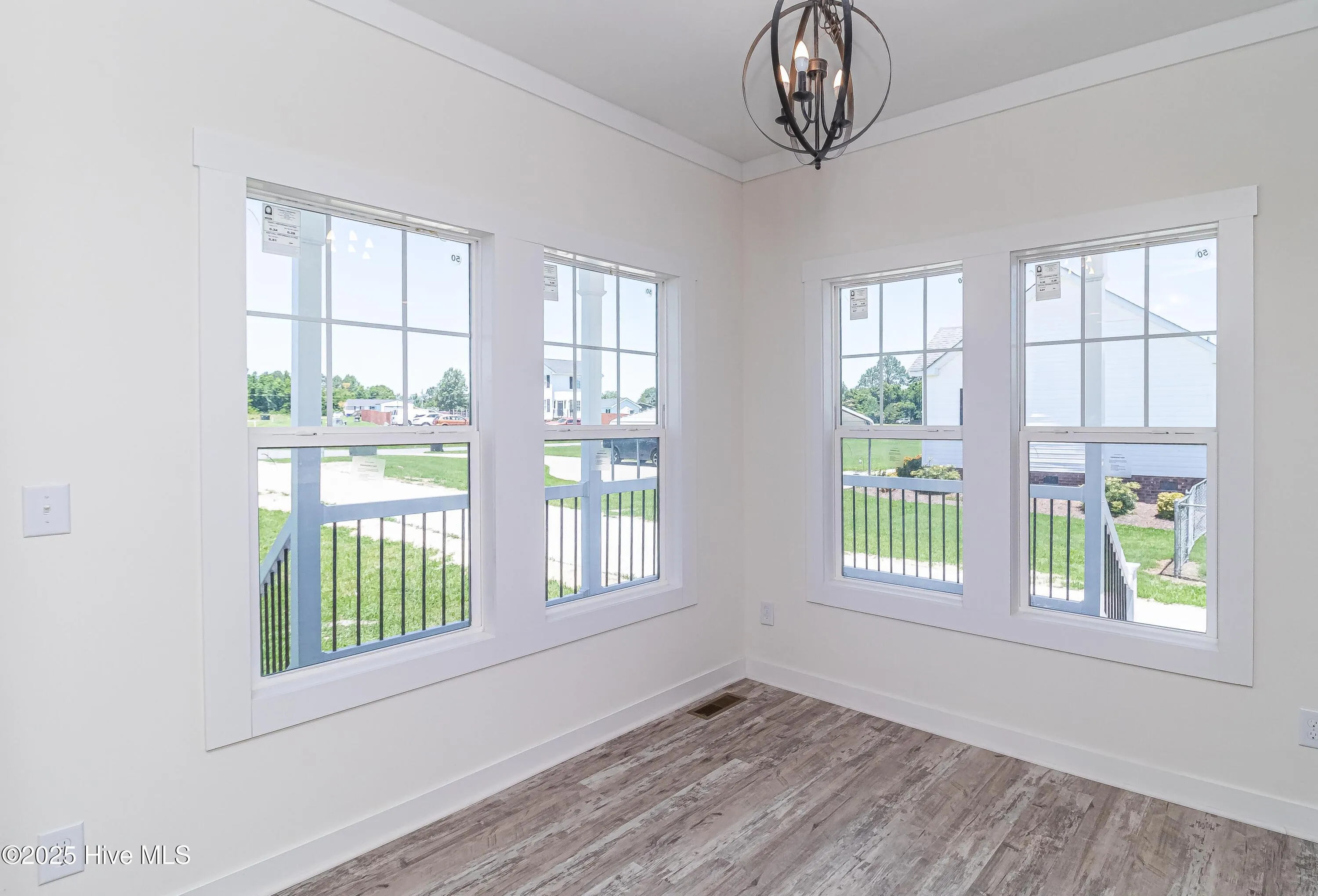 Farmville, North Carolina 27828, United States, 3 Bedrooms Bedrooms, ,2 BathroomsBathrooms,Residential,Active,59885