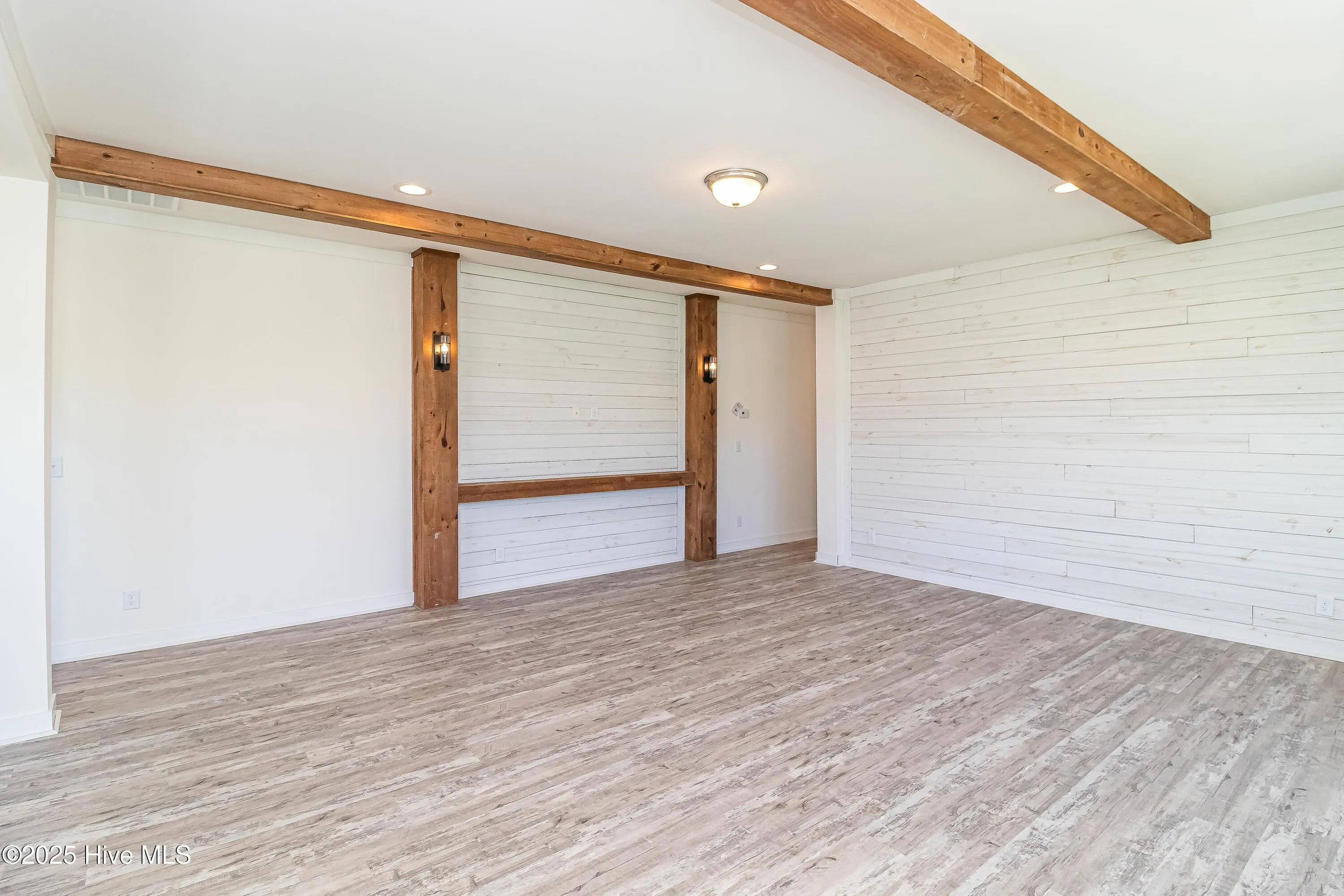 Farmville, North Carolina 27828, United States, 3 Bedrooms Bedrooms, ,2 BathroomsBathrooms,Residential,Active,59885