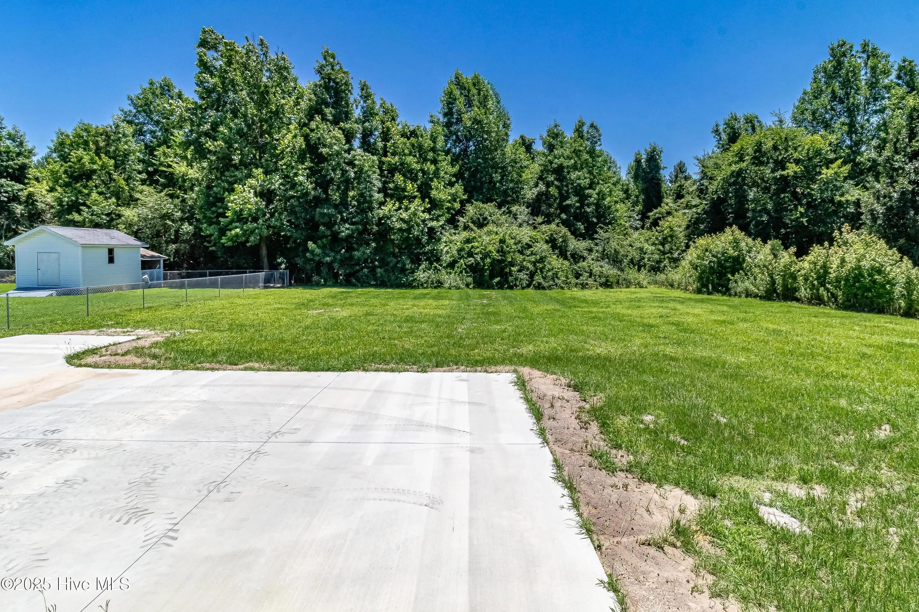 Farmville, North Carolina 27828, United States, 3 Bedrooms Bedrooms, ,2 BathroomsBathrooms,Residential,Active,59885