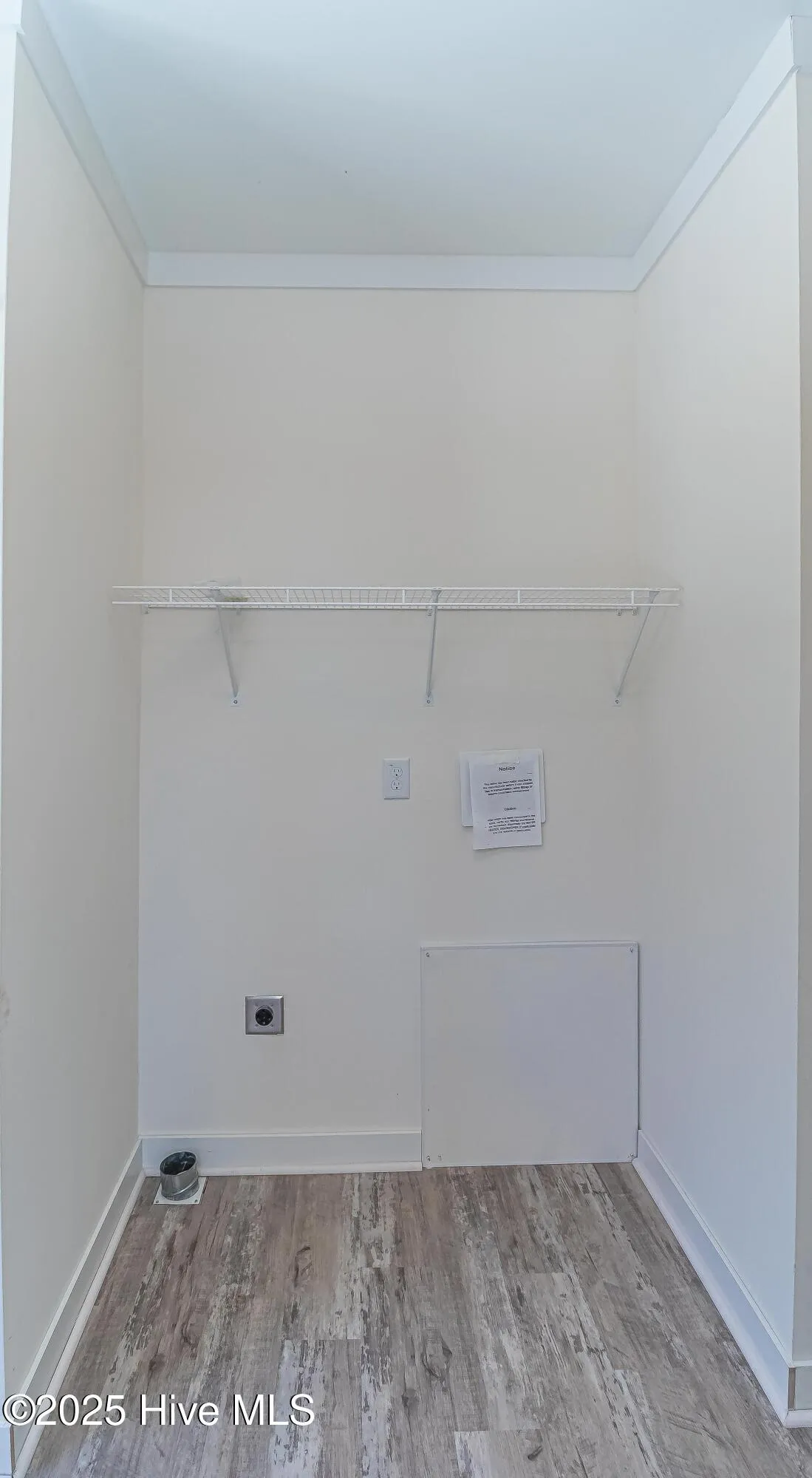 Farmville, North Carolina 27828, United States, 3 Bedrooms Bedrooms, ,2 BathroomsBathrooms,Residential,Active,59885