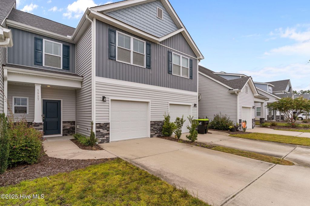 Photo of 1527 Grey Cliff, Wilmington, NC 28405 (MLS # 100531199)