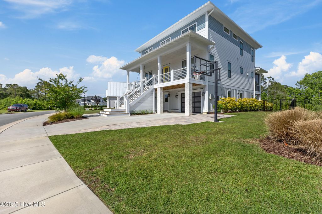 Photo of 729 Waterstone Drive, Wilmington, NC 28411 (MLS # 100535644)