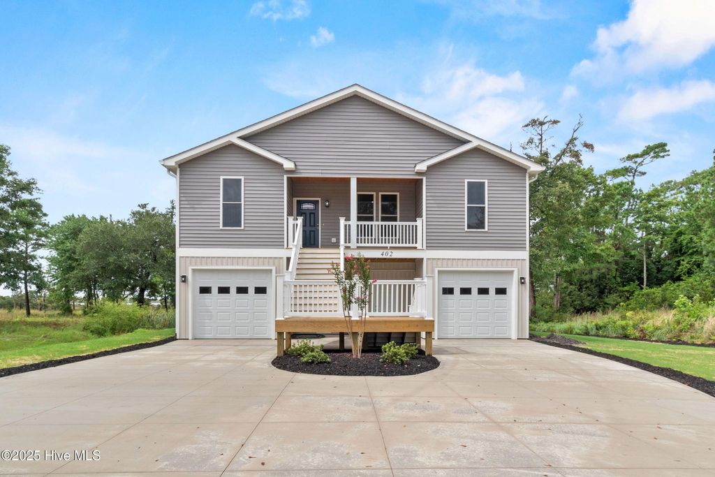 Photo of 402 Harrison Court, Sneads Ferry, NC 28460 (MLS # 100524139)