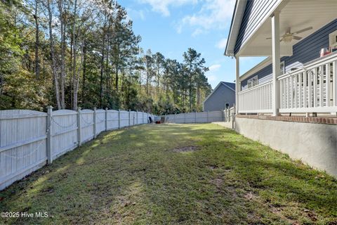 Tiny photo for 508 Diamond Ridge Court, Hubert, NC 28539 (MLS # 100538907)