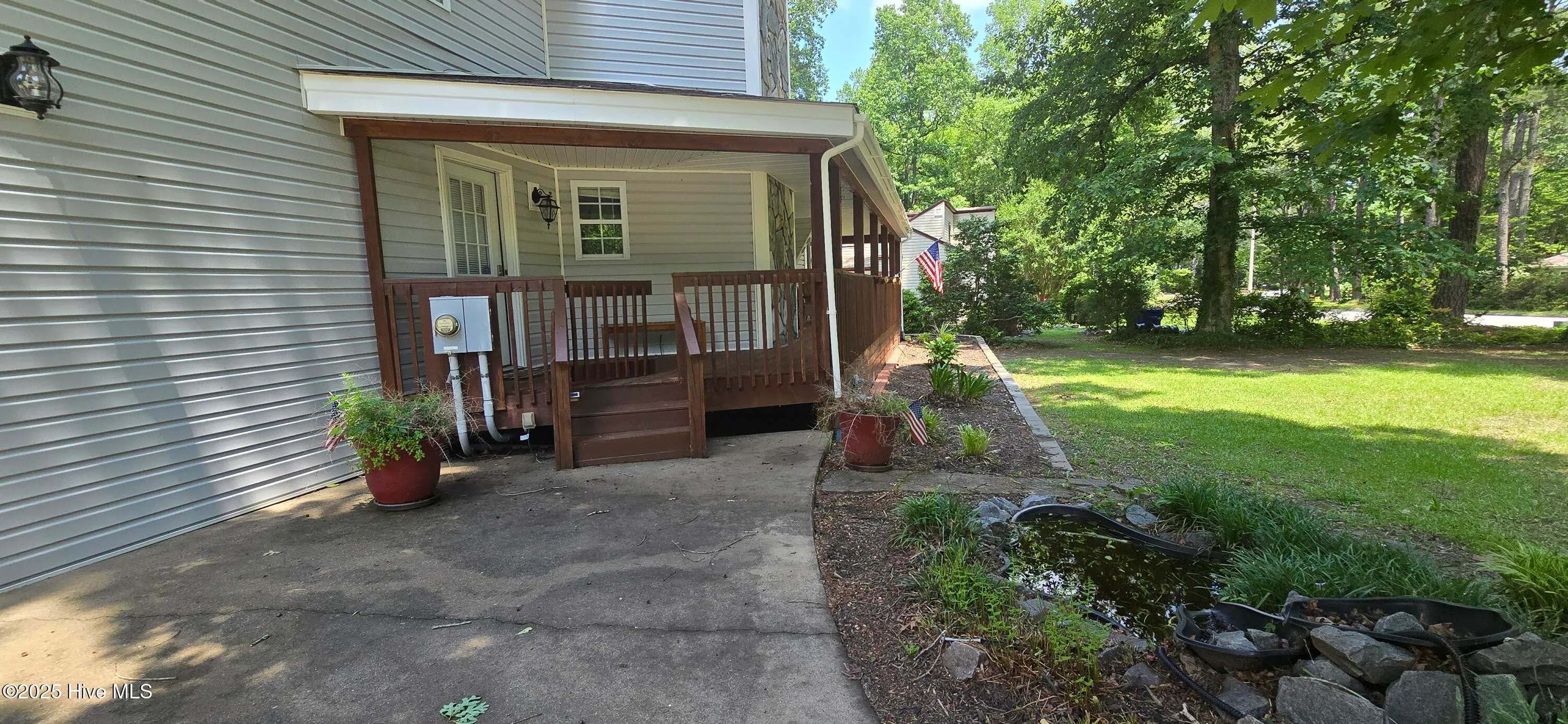 Greenville, North Carolina 27858, United States, 3 Bedrooms Bedrooms, ,3 BathroomsBathrooms,Residential,Active,132216