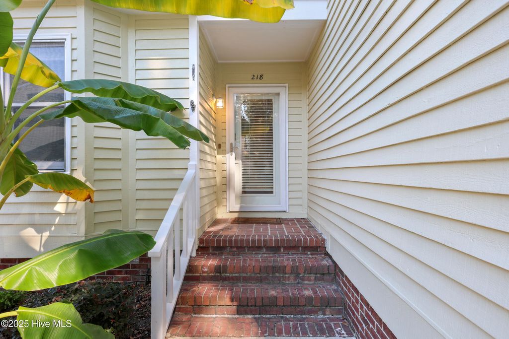 Photo of 1800 Eastwood Road #Apt 218, Wilmington, NC 28403 (MLS # 100538212)