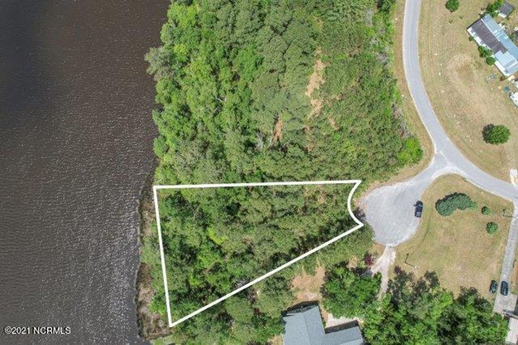 Photo of 295 Taylor Road, Havelock, NC 28532 (MLS # 100426731)