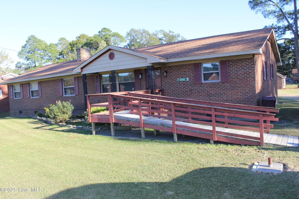 Photo of 2715 Us Highway 64 W, Plymouth, NC 27962 (MLS # 100536122)