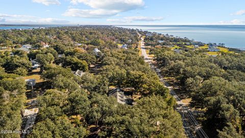 A home in Harkers Island