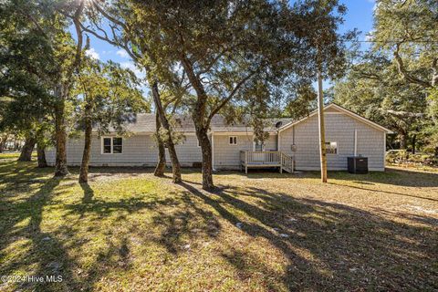 A home in Harkers Island