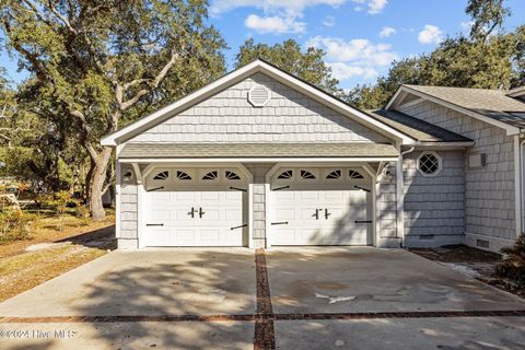 A home in Harkers Island