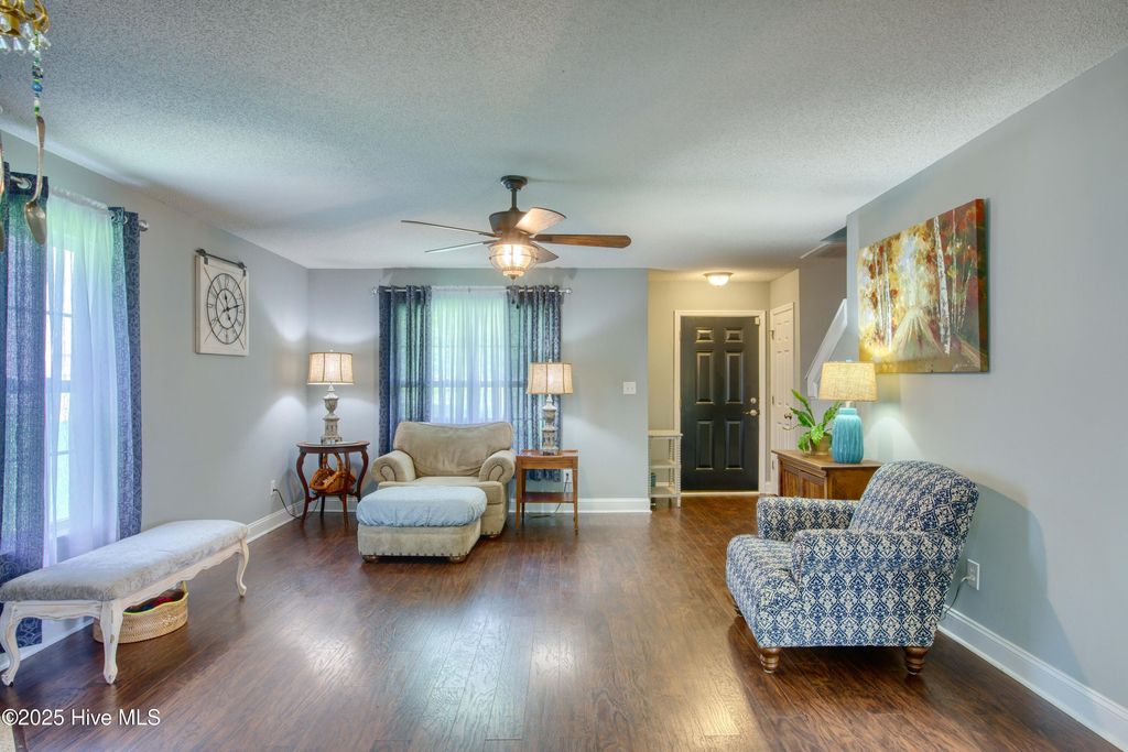 Photo of 200 Bright Leaf Lane, Jacksonville, NC 28540 (MLS # 100518941)