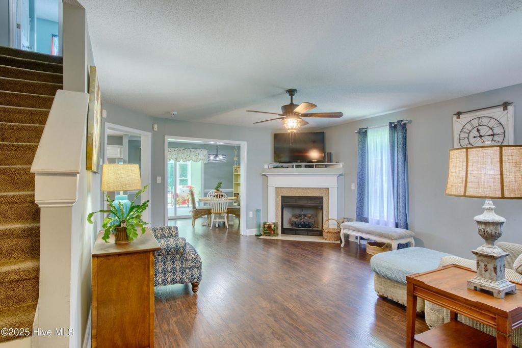Photo of 200 Bright Leaf Lane, Jacksonville, NC 28540 (MLS # 100518941)