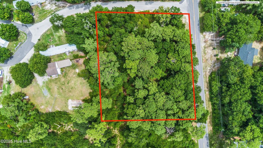 Photo of 112 Jabbertown Road Road, Southport, NC 28461 (MLS # 100522913)