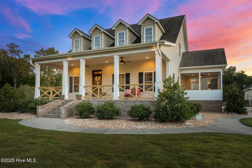 Photo of 1701 Shady Creek Road, Ayden, NC 28513 (MLS # 100535637)