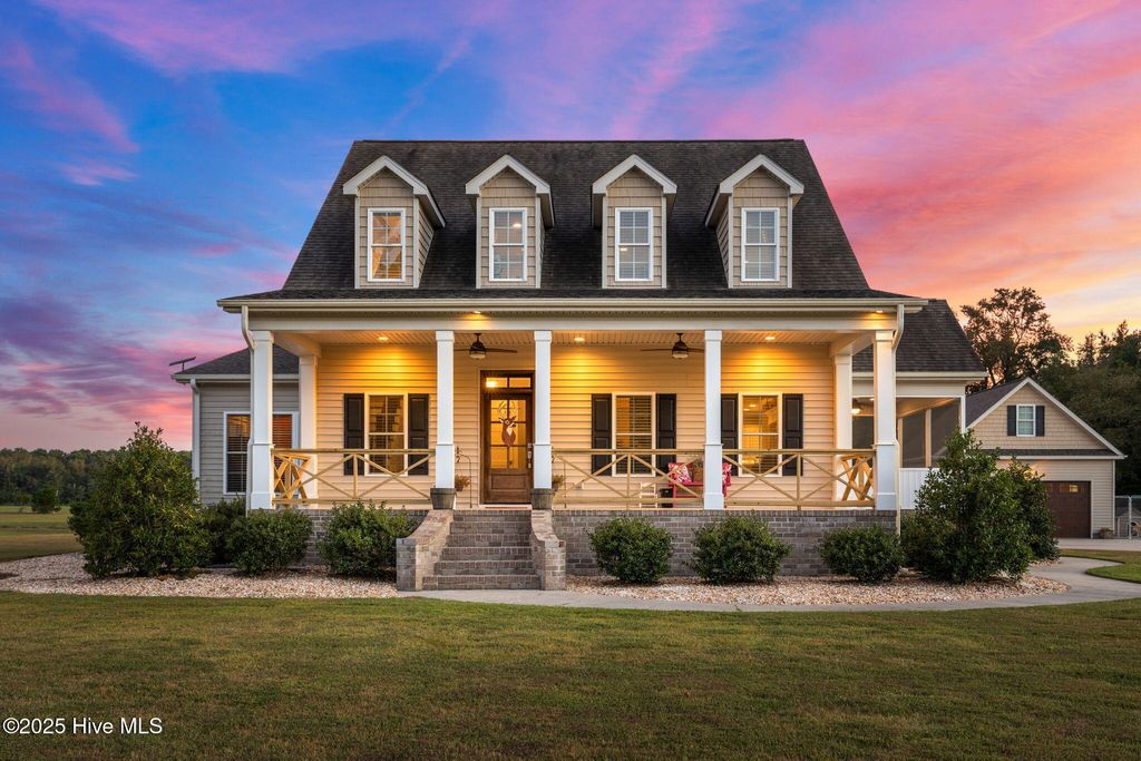 Photo of 1701 Shady Creek Road, Ayden, NC 28513 (MLS # 100535637)