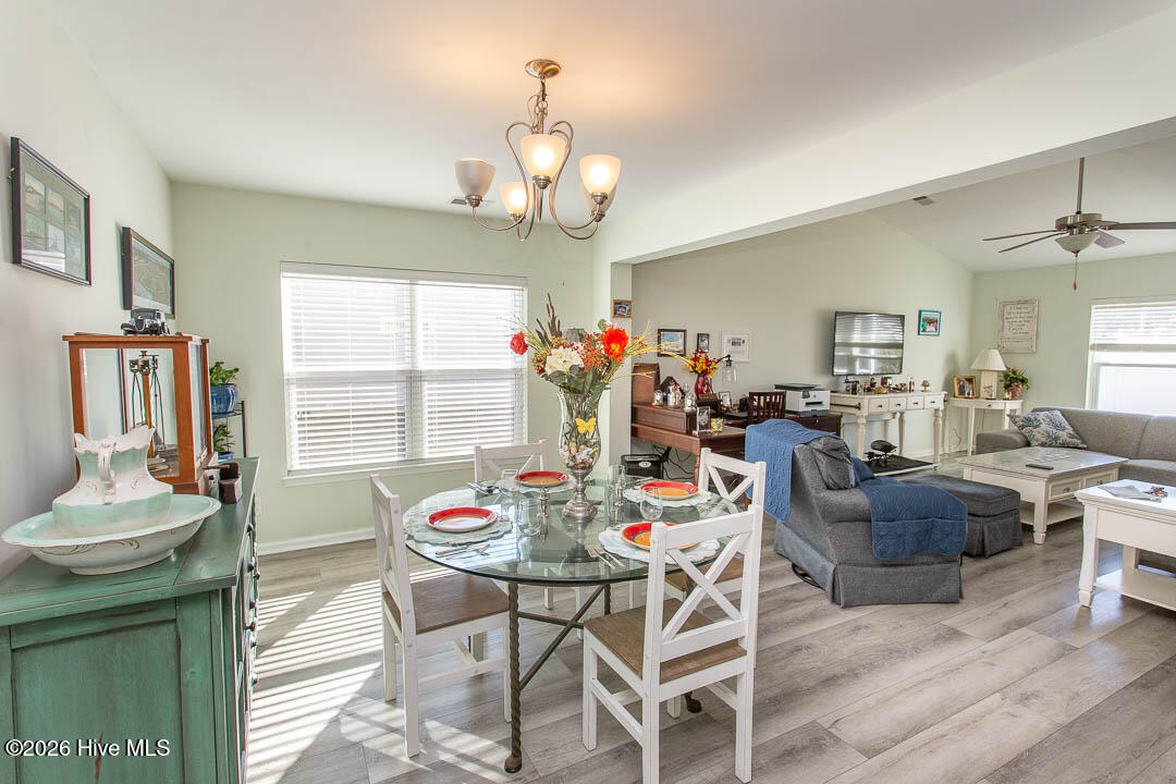 2086 Castlebridge Court NW