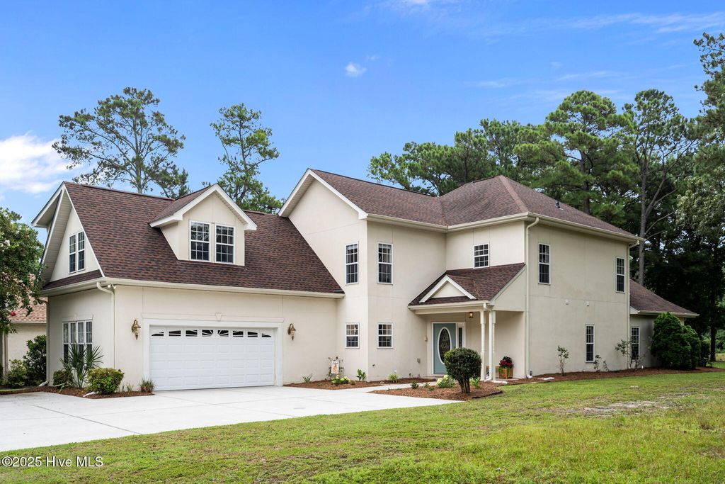 Photo of 1008 Mill Run Road, Sneads Ferry, NC 28460 (MLS # 100524687)