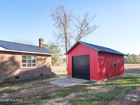 A home in Roper