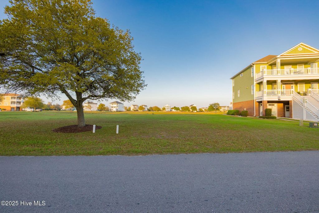 Photo of 307 Kensington Place, Newport, NC 28570 (MLS # 100500813)