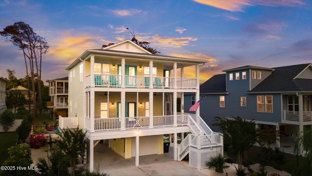 Photo of 104 SE 32nd Street, Oak Island, NC 28465 (MLS # 100507541)